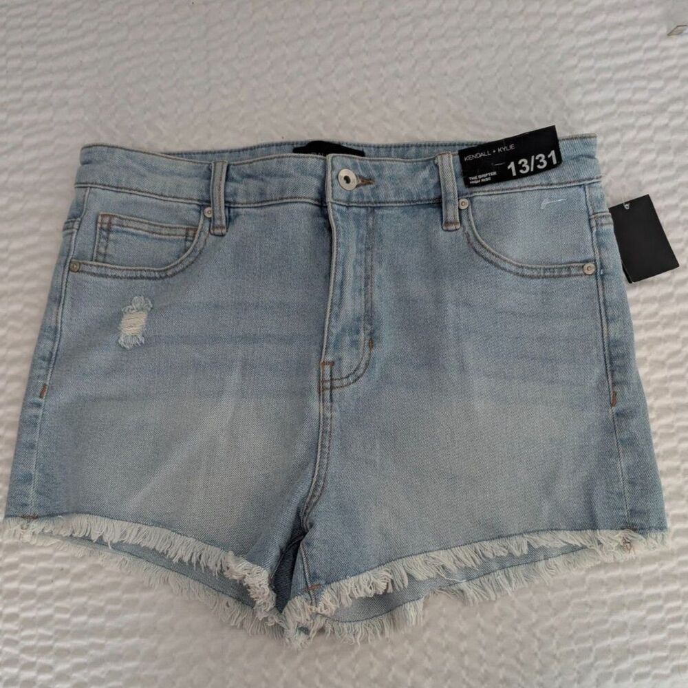 Kendall + Kylie Jean Shorts The Drifter High Rise 13/31 NWT